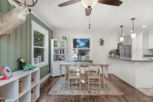 $2,500 | 1800 Foulis Drive, Pensacola, FL 32503