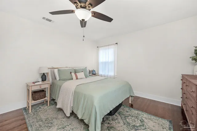 $2,500 | 1800 Foulis Drive, Pensacola, FL 32503