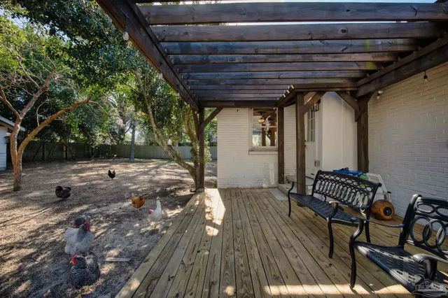 $2,500 | 1800 Foulis Drive, Pensacola, FL 32503