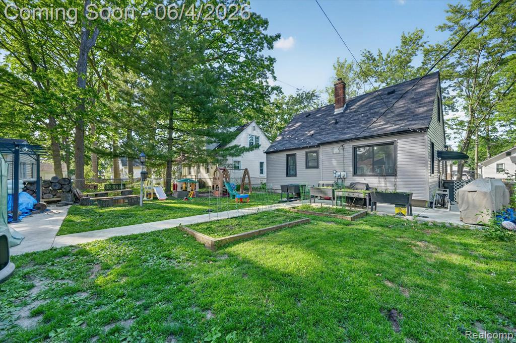 22729 Cleveland Street Dearborn, MI 48124 - Photo 29 of 32