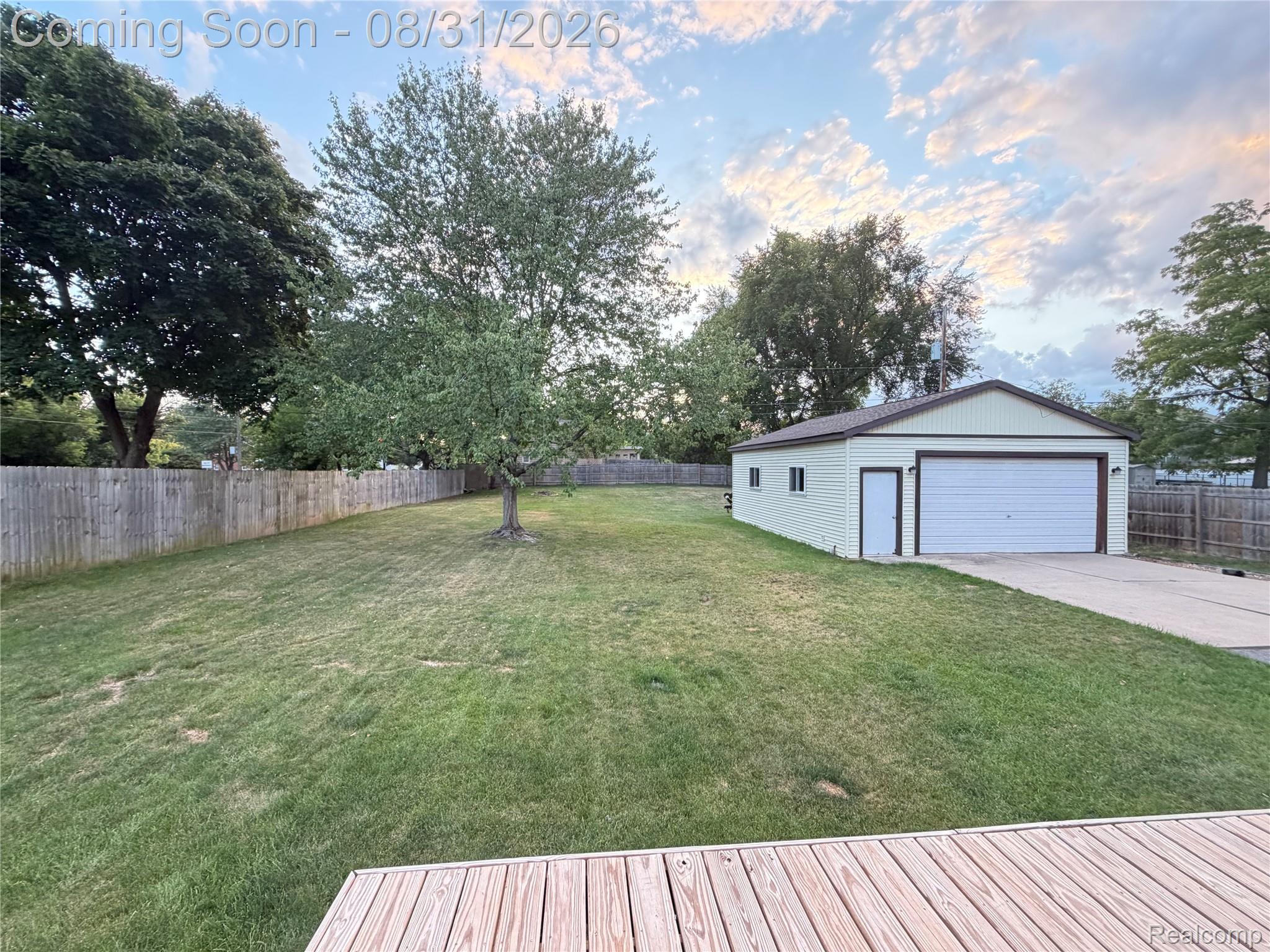 3786 Hazelton Avenue Rochester, MI 48307 - Photo 2 of 10 Garage.jpeg