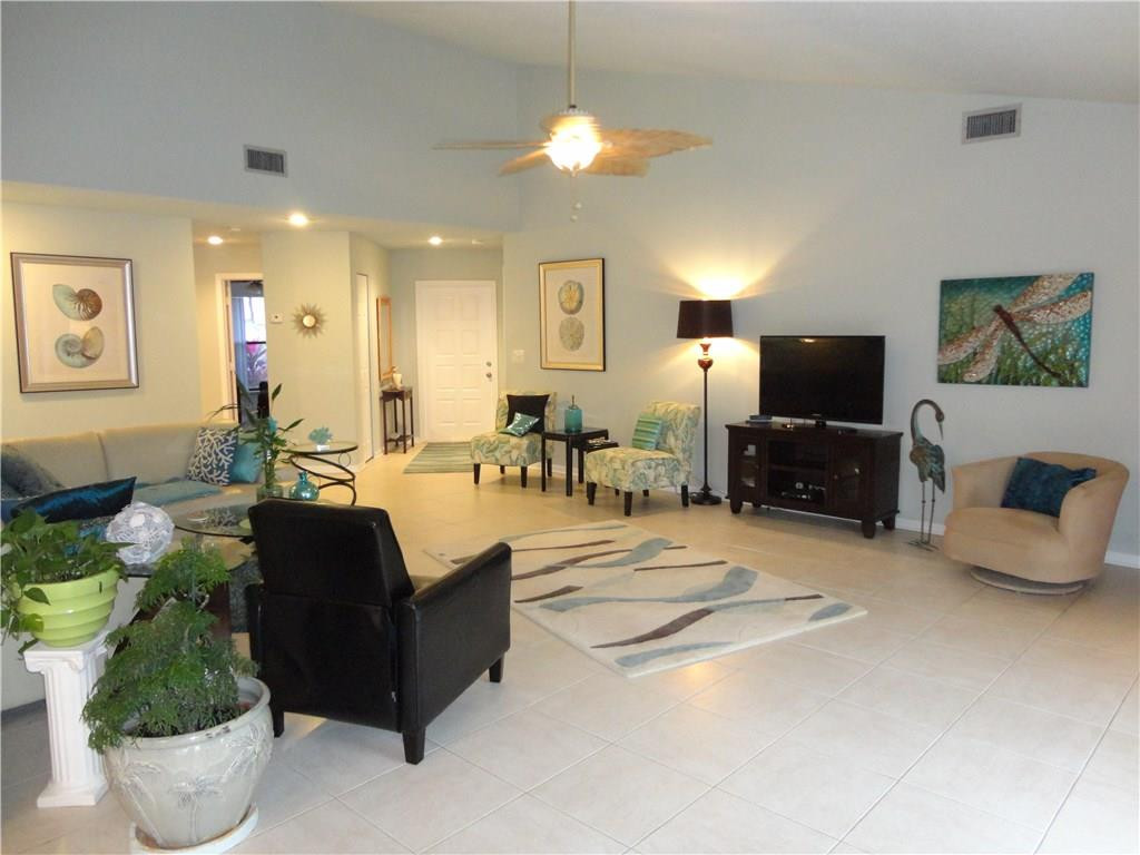 18216 South 181st Circle Boca Raton, FL 33498 - Photo 8 of 19 Photo 8