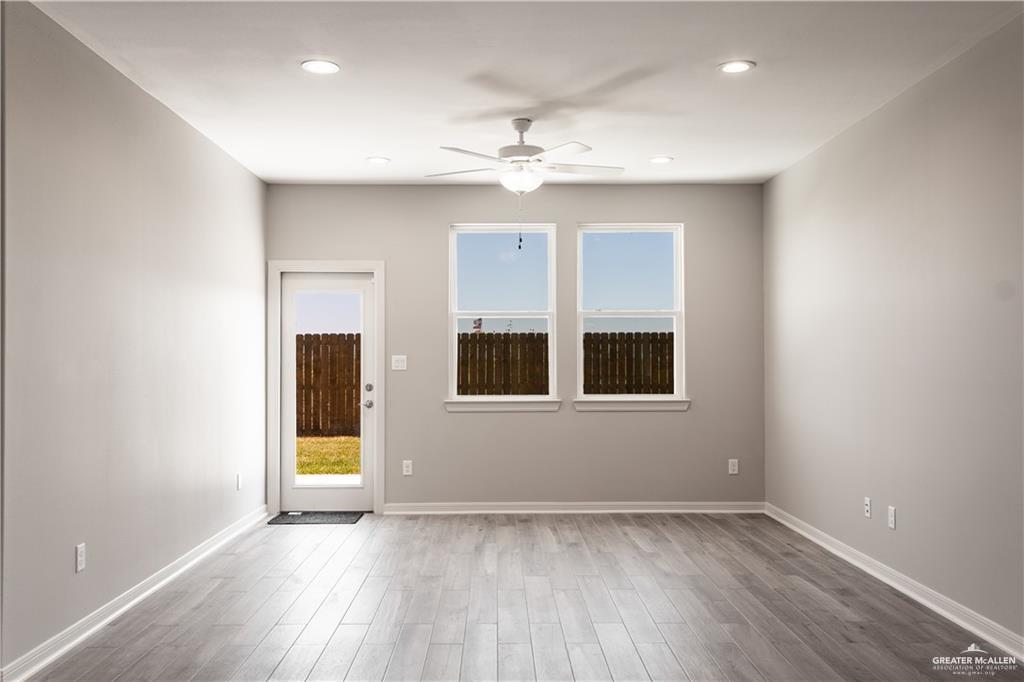 14224 Chalk Rdg Drive McAllen, TX 78504 - Photo 11 of 21