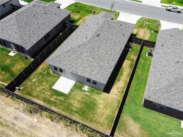 $2,400 | 14224 Chalk Rdg Drive, McAllen, TX 78504