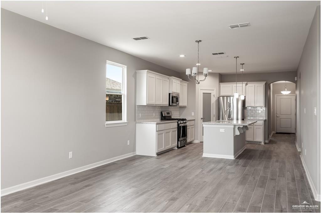 14224 Chalk Rdg Drive McAllen, TX 78504 - Photo 10 of 21