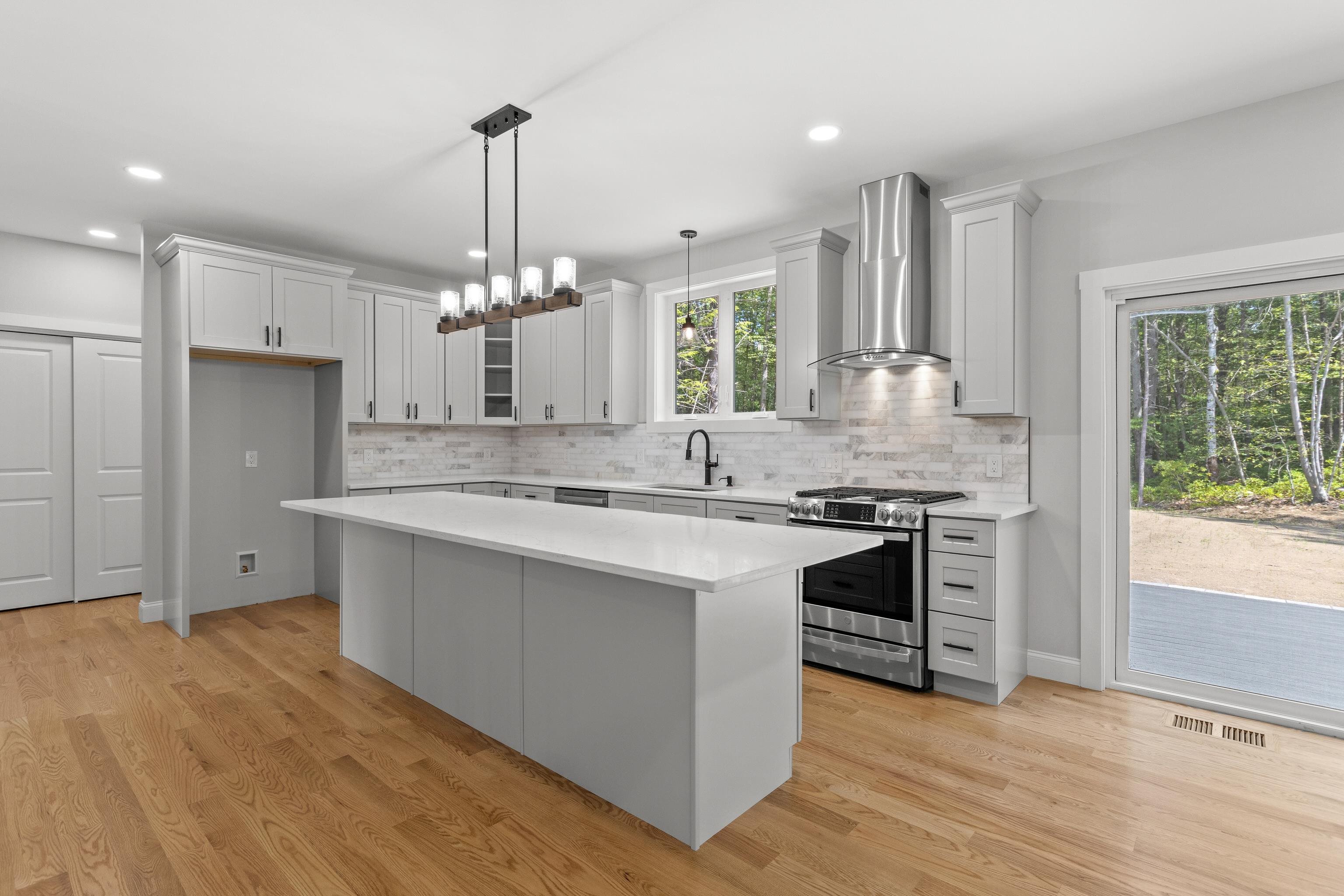 F/88-4 McGettigan Road Wilton, NH 03086 - Photo 13 of 40