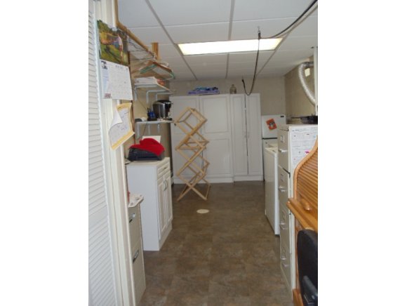 258 Ridgefield Road Endicott, NY 13760 - Photo 11 of 14 Gallery Image 11