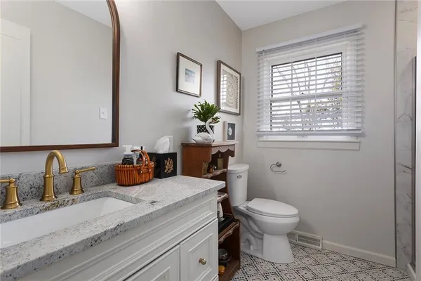 $475,000 | 1005 North Morse Avenue, Liberty, MO 64068