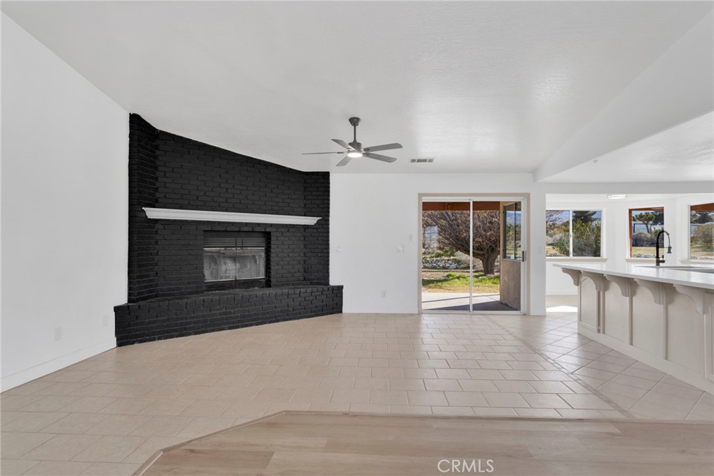 329 Lindero Road Pinon Hills, CA 92372 - Photo 13 of 74