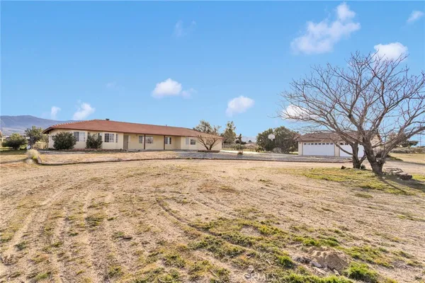 $750,000 | 329 Lindero Road, Pinon Hills, CA 92372