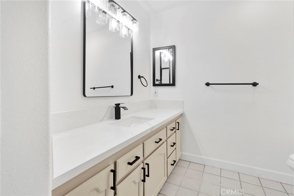 329 Lindero Road Pinon Hills, CA 92372 - Photo 31 of 74