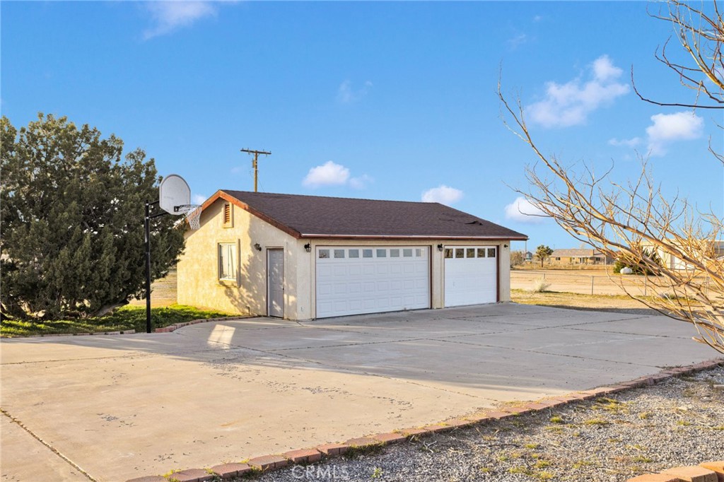 329 Lindero Road Pinon Hills, CA 92372 - Photo 48 of 74