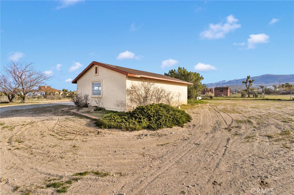 329 Lindero Road Pinon Hills, CA 92372 - Photo 49 of 74