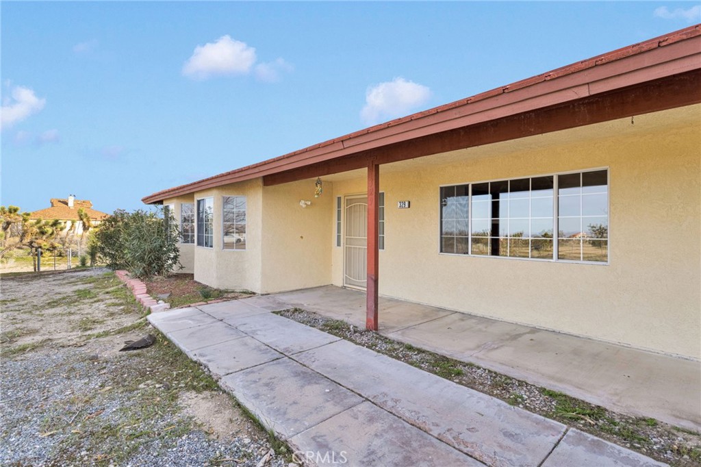 329 Lindero Road Pinon Hills, CA 92372 - Photo 5 of 74