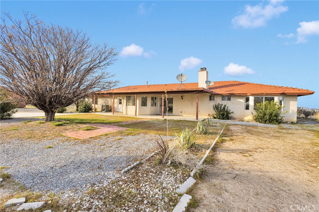 329 Lindero Road Pinon Hills, CA 92372 - Photo 54 of 74