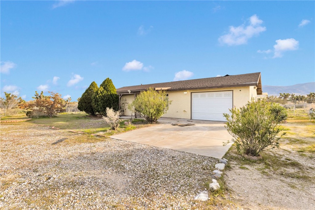 329 Lindero Road Pinon Hills, CA 92372 - Photo 55 of 74