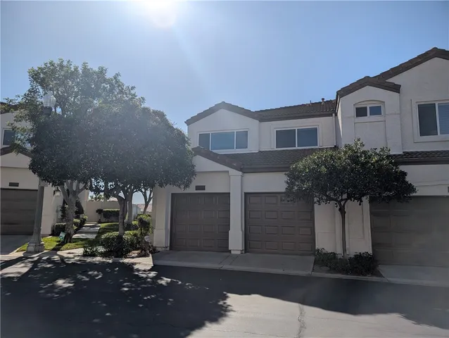 $3,300 | 2110 Almeria Street, Unit 106, Corona, CA 92879