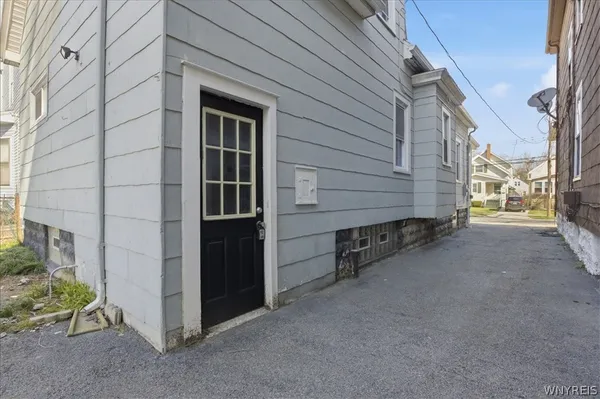 $209,900 | 105 Sheffield Avenue, Buffalo, NY 14220