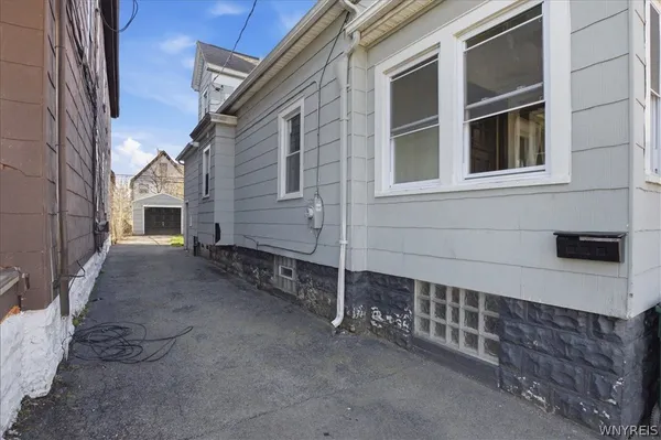 $209,900 | 105 Sheffield Avenue, Buffalo, NY 14220