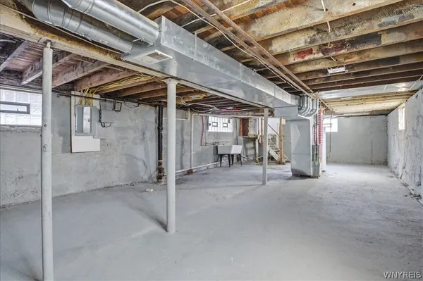 $209,900 | 105 Sheffield Avenue, Buffalo, NY 14220