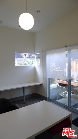 2901 Strongs Drive Venice, CA 90291 - Photo 16 of 24