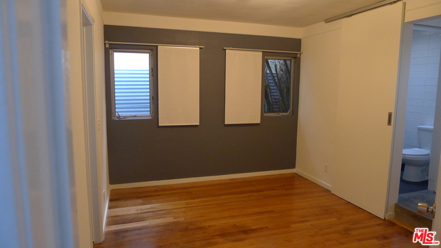 2901 Strongs Drive Venice, CA 90291 - Photo 9 of 24