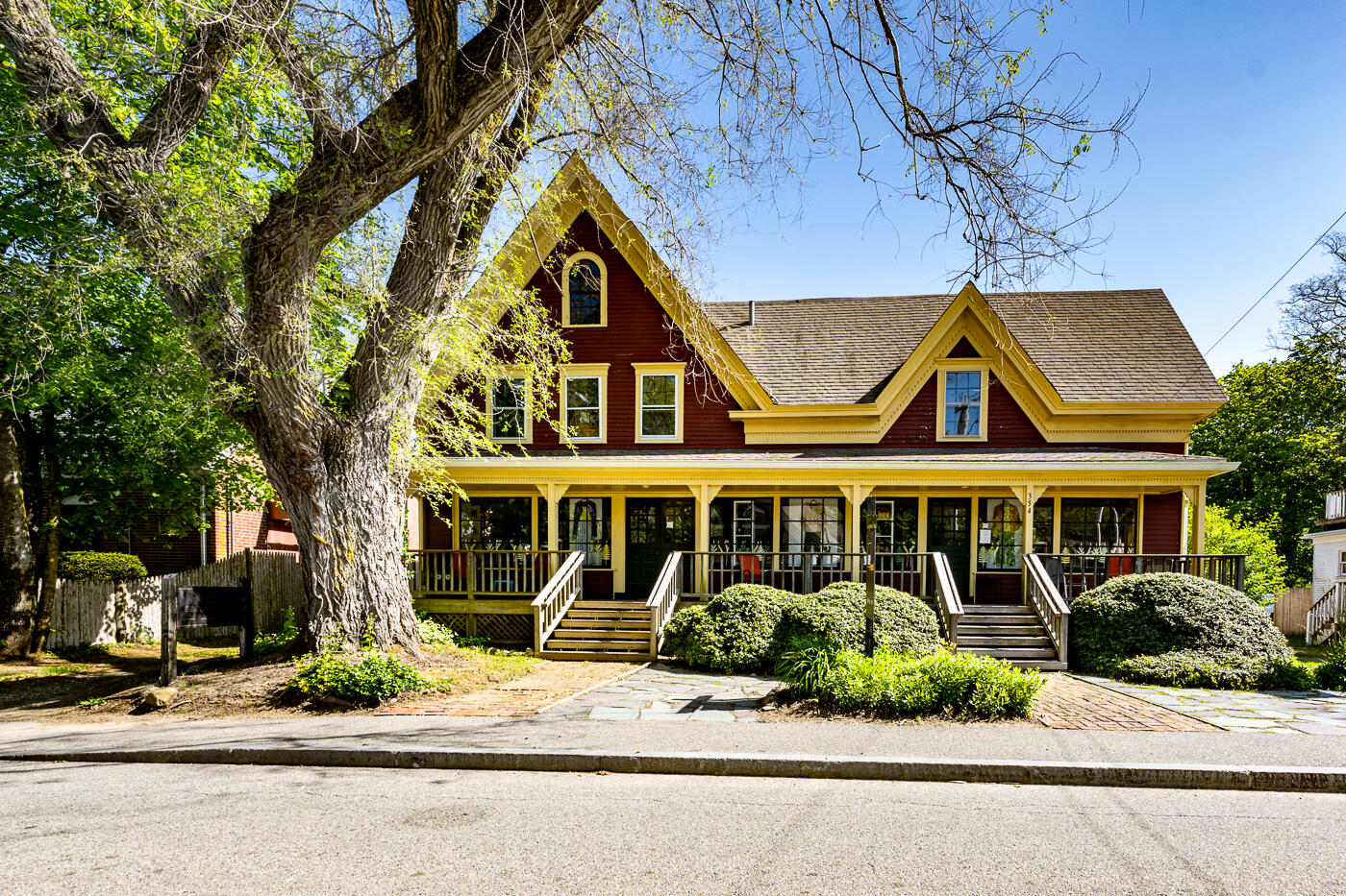 354 Main Street Wellfleet, MA 02667 - Photo 26 of 40 front view of house with a street