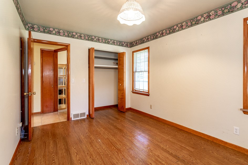 1525 Crouch Road Jackson, MI 49201 - Photo 16 of 38 Photo 16