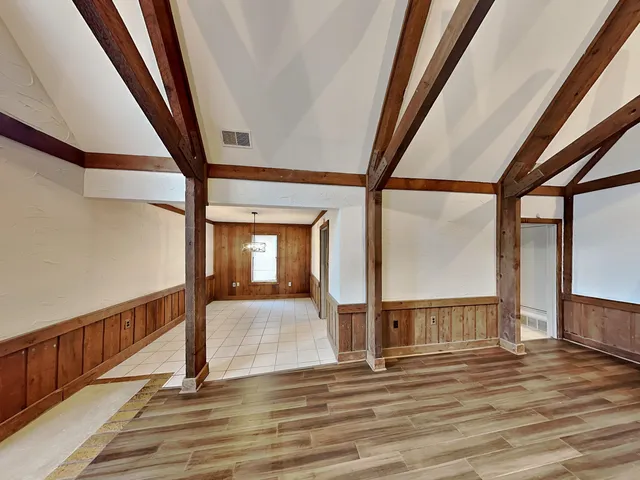 a view of an entryway