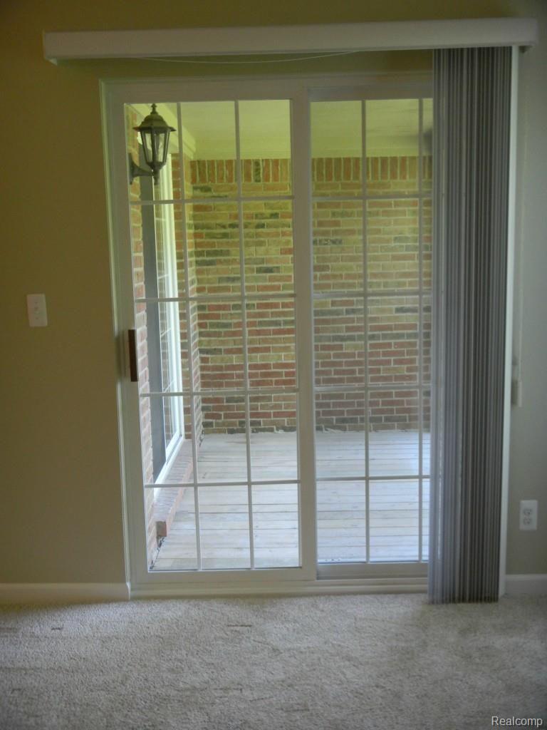 3618 Oakmonte Boulevard Rochester, MI 48306 - Photo 26 of 34 Oakmonte28.jpg
