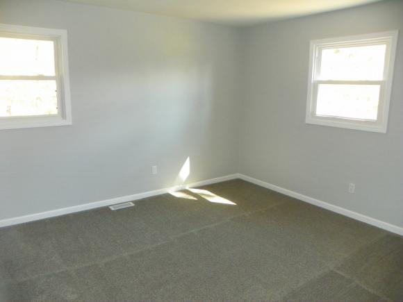 5802 West Booth Road Connersville, IN 47331 - Photo 13 of 23