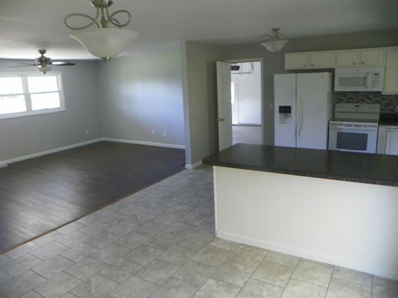 5802 West Booth Road Connersville, IN 47331 - Photo 3 of 23