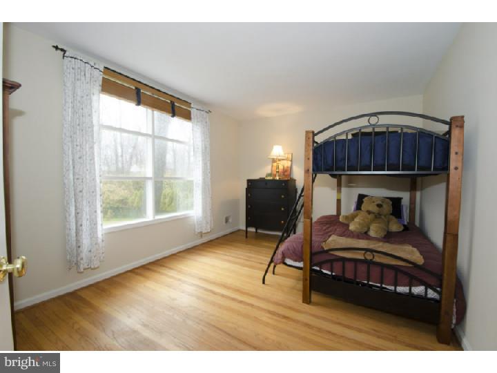 613 Weadley Road Radnor, PA 19087 - Photo 14 of 19 Bedroom 2
