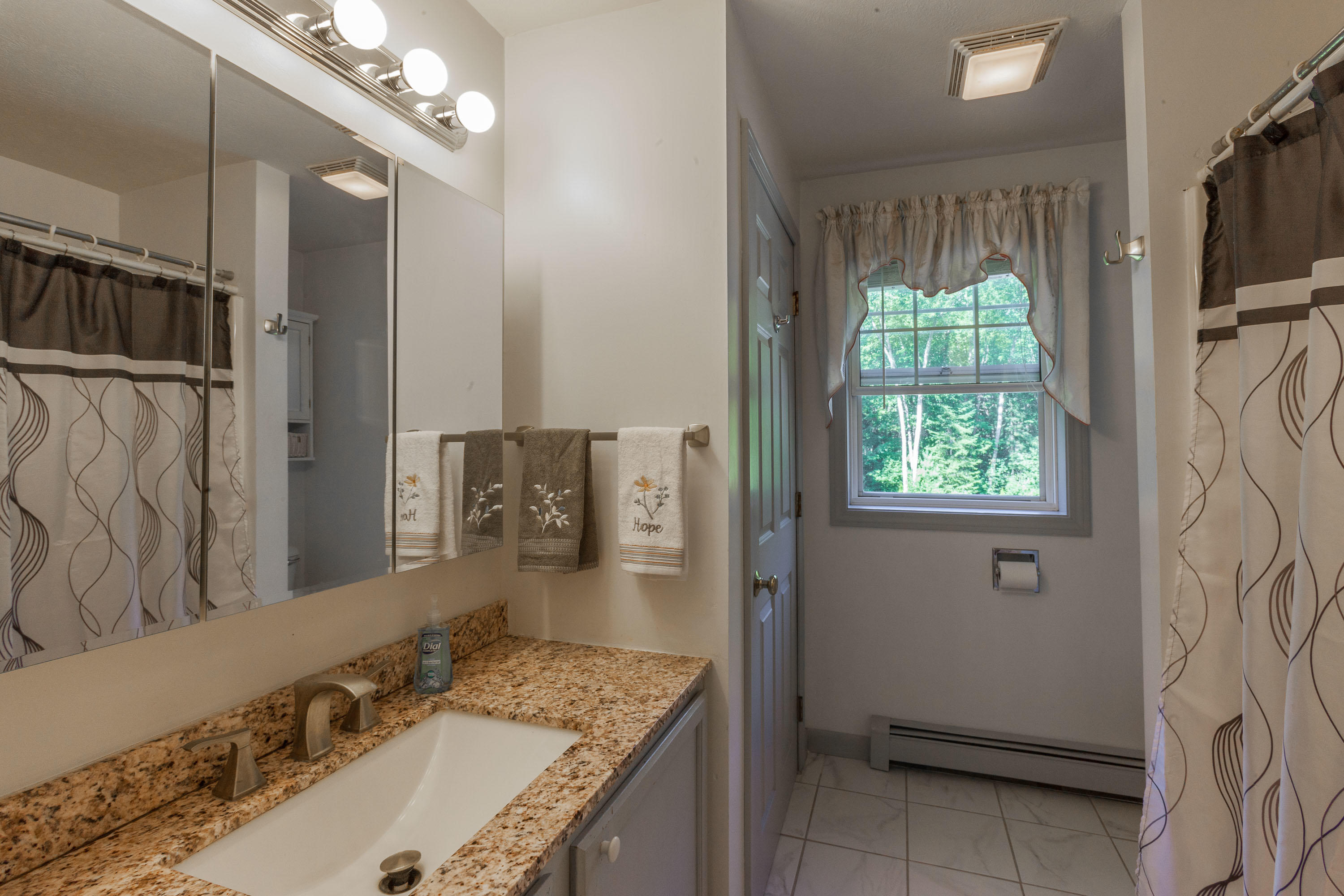 25 Sea Road Kennebunk, ME 04043 - Photo 16 of 32 packmaynard_25seardkennebunk_rs_print-00