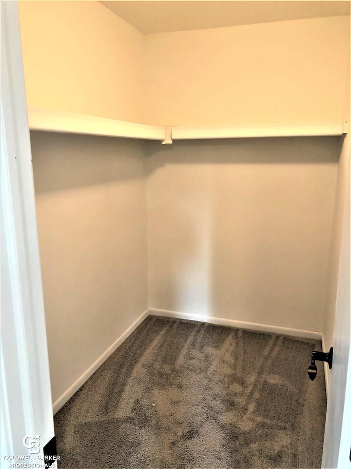 2510 Dearborn Avenue Rochester Hills, MI 48309 - Photo 27 of 48
