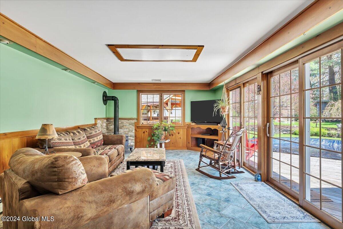 15 Jefferson Avenue Rensselaer, NY 12144 - Photo 7 of 27 34-P1092857