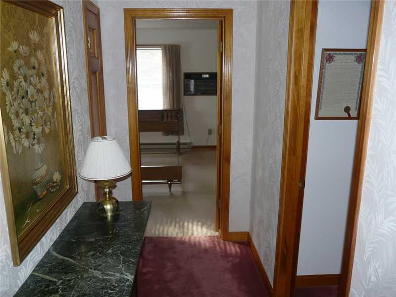 25 Walter Partridge Road Windham, ME 04062 - Photo 17 of 21 Other. 2nd Floor Hallway