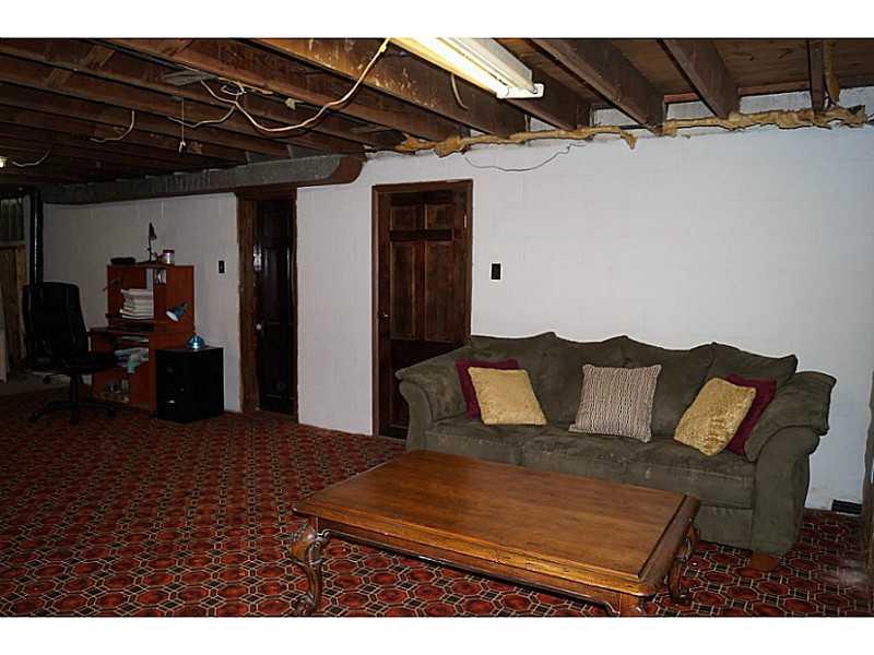 5521 Gibson Road Gibsonia, PA 15044 - Photo 16 of 17 Basement/Game Room.