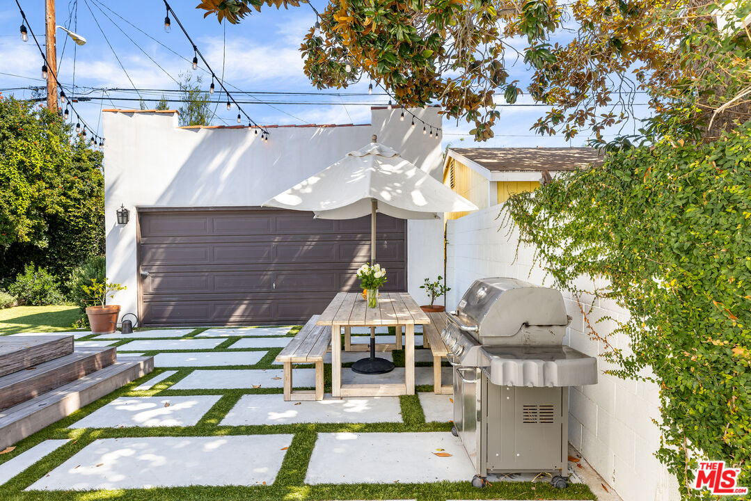 1616 Electric Avenue Venice, CA 90291 - Photo 31 of 35