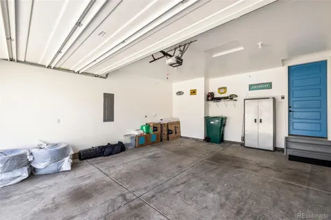 $900,000 | 7031 Fireside Way, Castle Rock, CO 80108