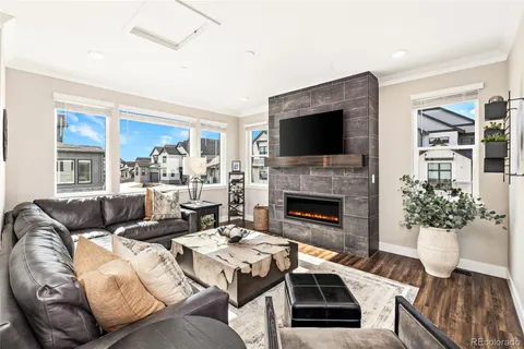 $900,000 | 7031 Fireside Way, Castle Rock, CO 80108