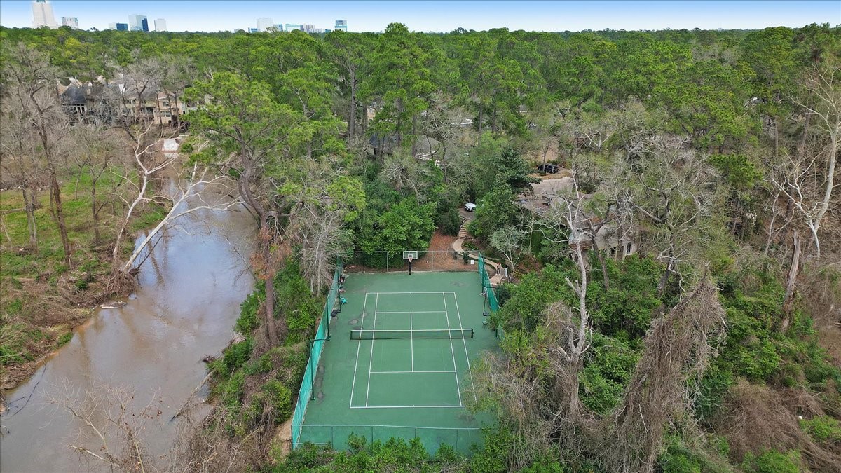 201 Vanderpool Lane, Unit 130 Houston, TX 77024 - Photo 23 of 23 an aerial view of a house