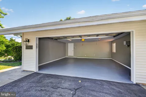 $1,247,000 | 11112 Broad Green Drive, Potomac, MD 20854