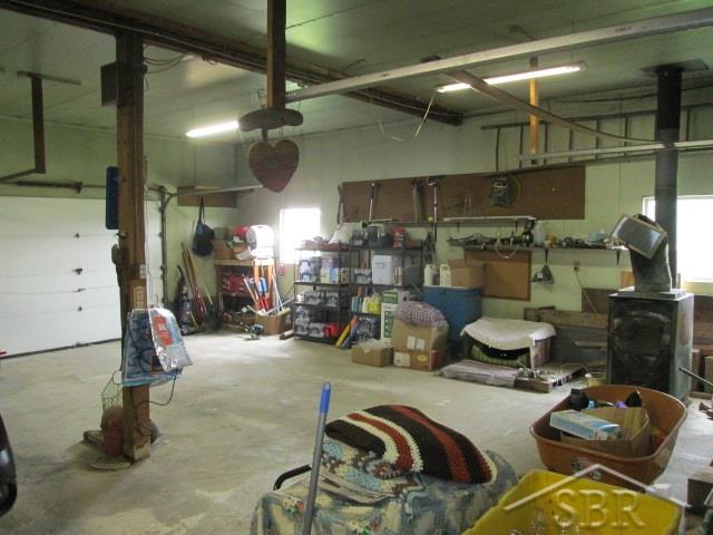 5645 South Raucholz Road Hemlock, MI 48626 - Photo 17 of 21 Garage