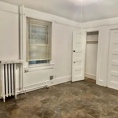 $1,000 | 248 Lawrence Avenue, Lawrence, NY 11559