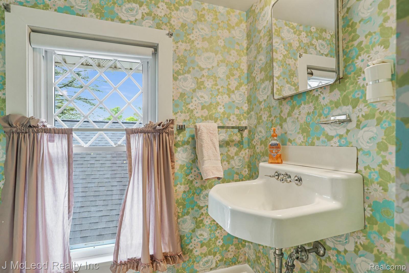 3673 Kile Road Vassar, MI 48768 - Photo 33 of 70 3672 Kile Rd Vassar-33.jpg