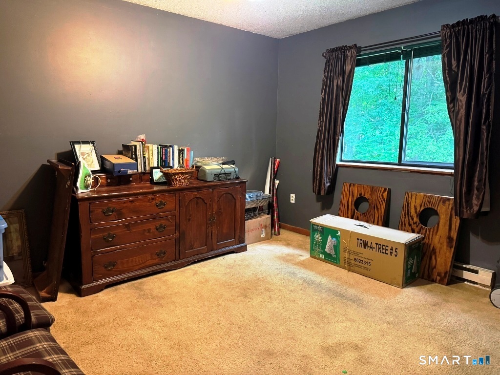 102 Potuccos Ring Road Wolcott, CT 06716 - Photo 18 of 26 Second bedroom