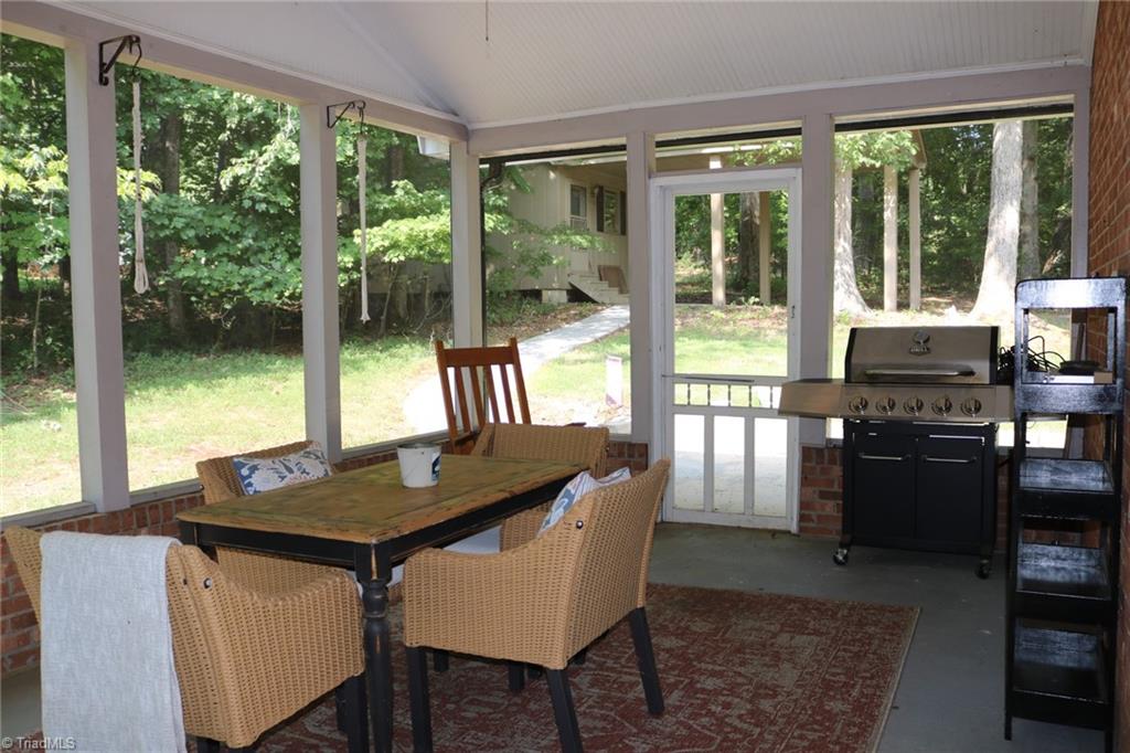 8455 Jefferson Church Road Rural Hall, NC 27045 - Photo 28 of 31 Sunroom