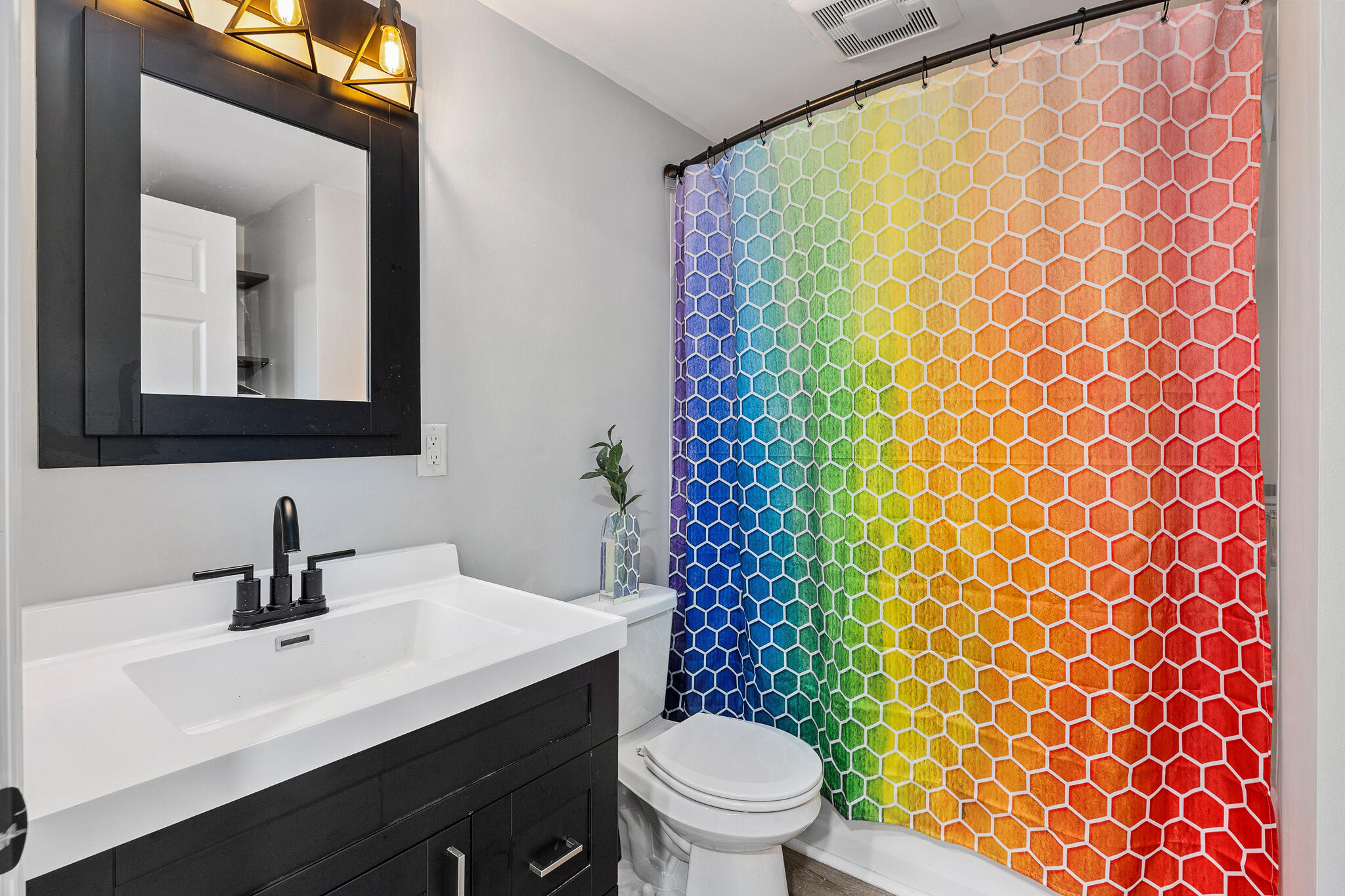 2132 Jackson Street La Crosse, WI 54601 - Photo 18 of 23 18 BASEMENT BATH