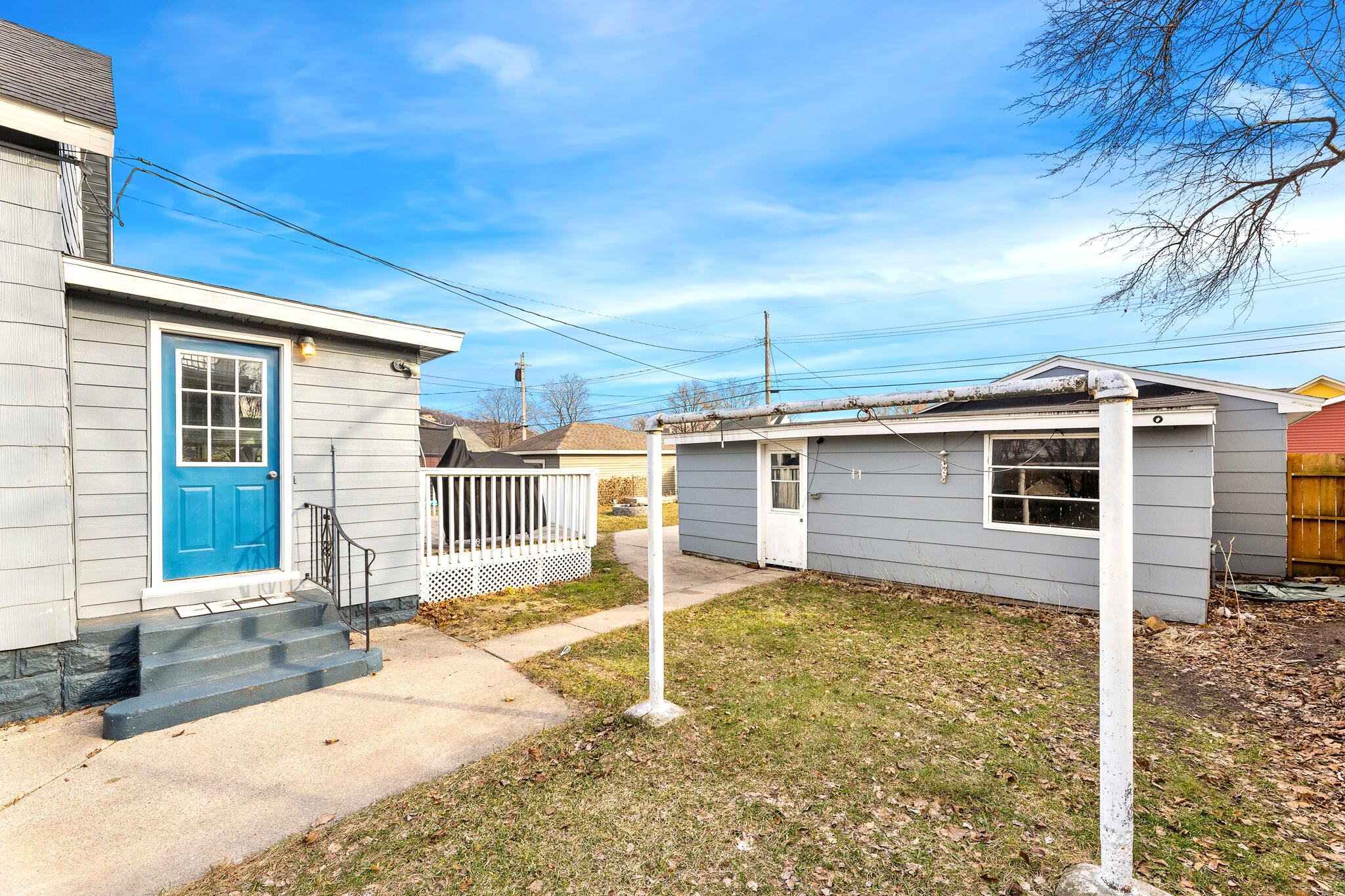 2132 Jackson Street La Crosse, WI 54601 - Photo 19 of 23 19 BACK YARD